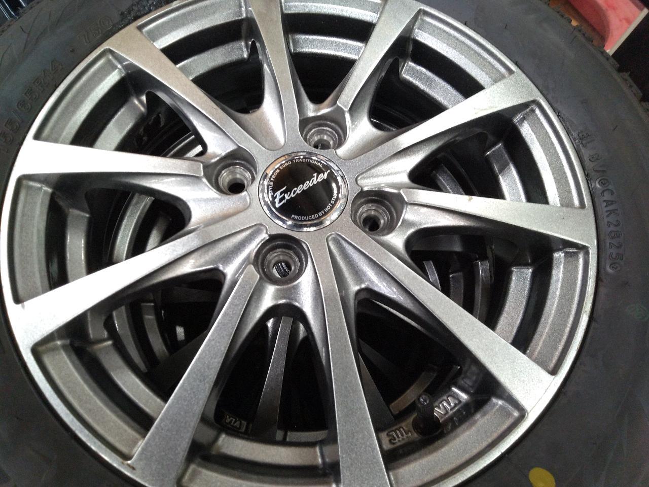 HOT STUFF Exceeder EX 10 + BRIDGESTONE BLIZZAK VRX2