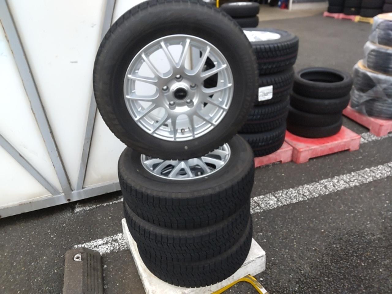 BRIDGESTONE TOPRUN M7 + BRIDGESTONE BLIZZAK VRX2