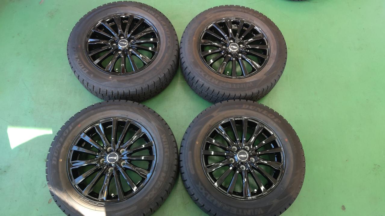 TOPY SIBILLA NEXT W5 + DUNLOP WINTERMAXX WM02 Yaris Cross / C28 Serena
