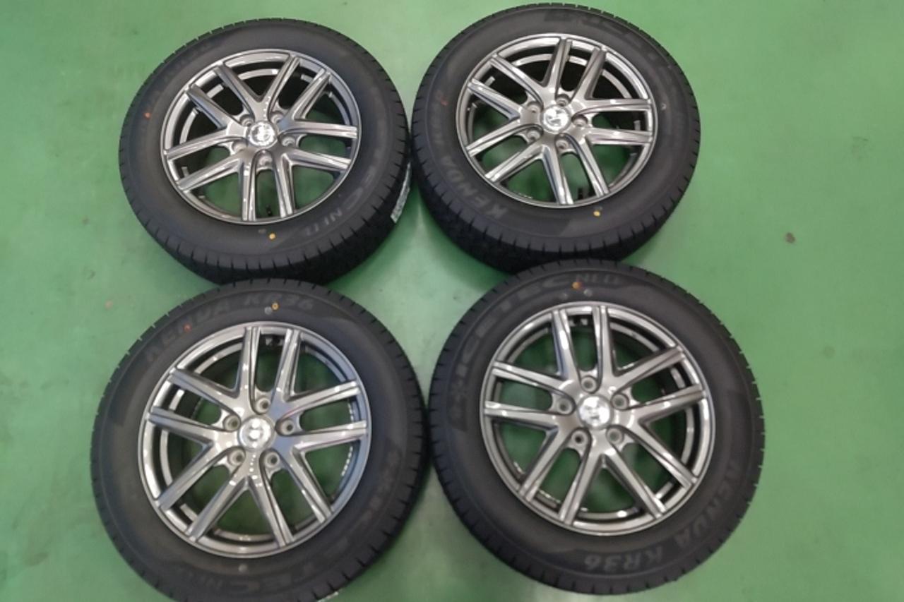 KYOHO CRICKET Twin 5-spoke wheel + KENDA KR36 205 / 60R16 96Q XL 70/80 series Noah / Voxy]