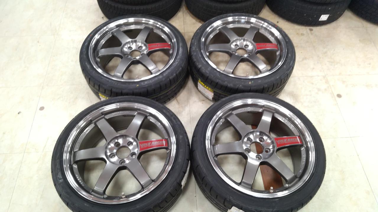 RAYS VOLK RACING TE37SL + DUNLOP DUNLOP DIREZZA DZ102 225 / 40R18 88W