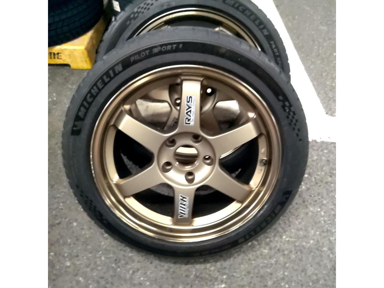 Two sets of drippers! RAYS VOLK RACING TE37 + MICHELIN PILOT SPORT Five