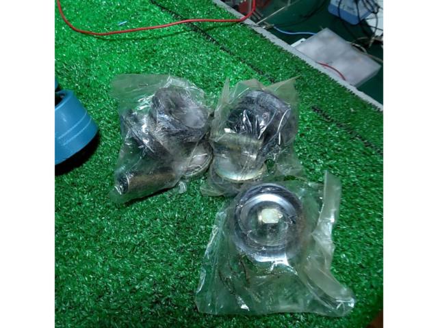 KYB
Kayaba
Shock
NEW
SR
SPECIAL
Cedric Gloria
Y30
