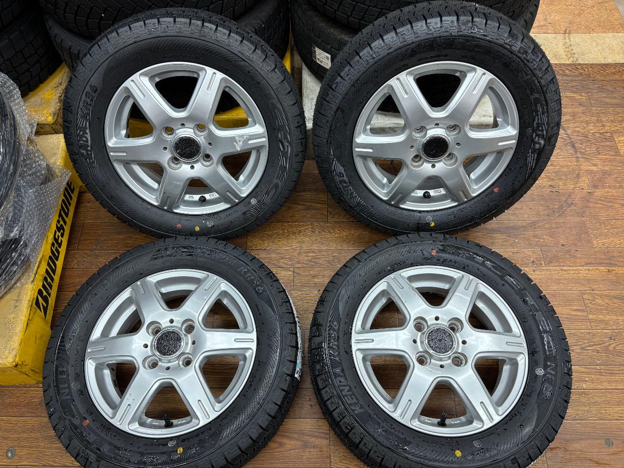 New winter tires included BRIDGESTONE TOPRUN Alloy Wheels + KENDA KR36 165 / 65R13