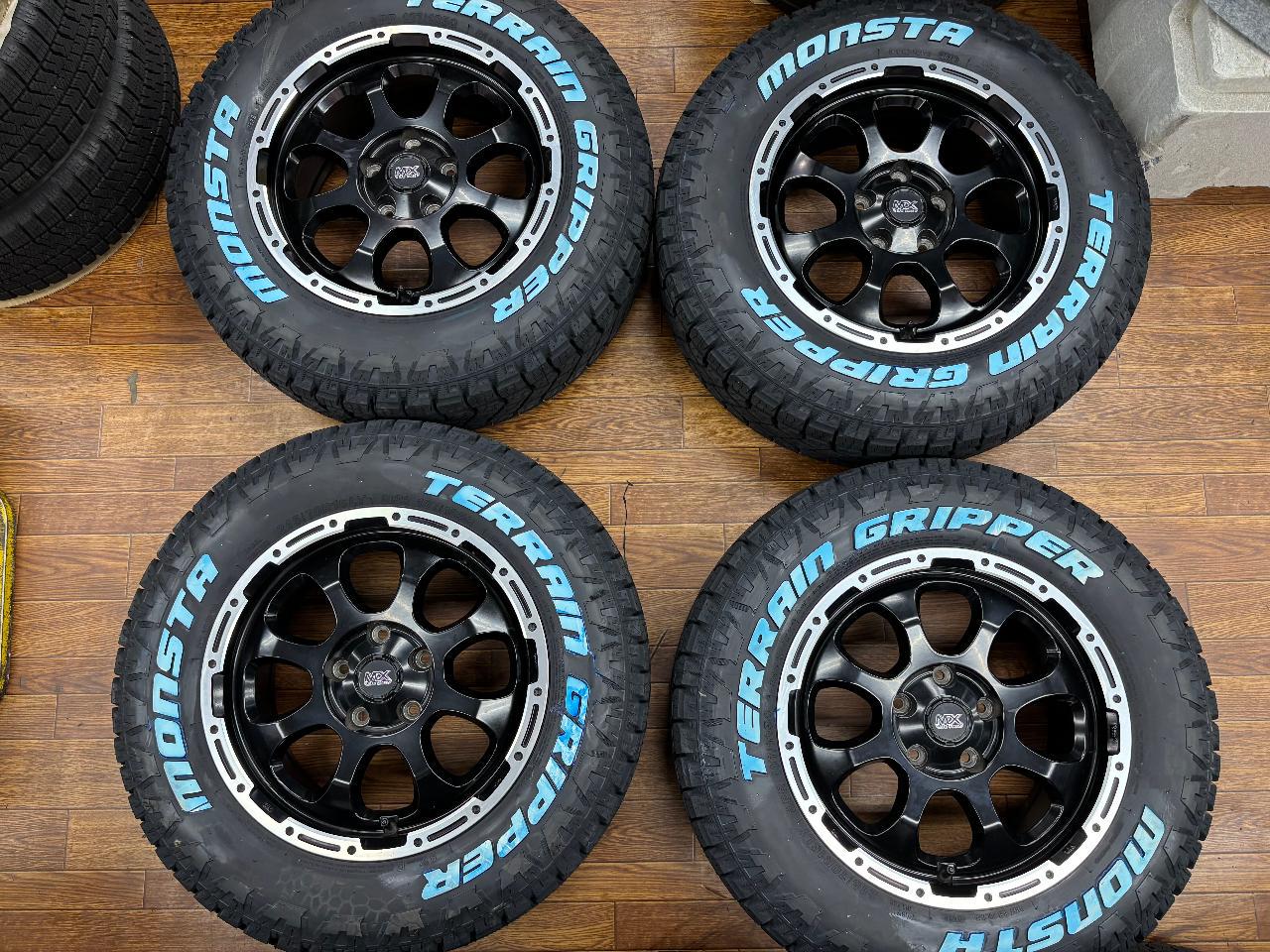 HOT for off-road style customs STUFF MAD CROSS GRACE + MONSTA TERRAIN GRIPPER 215 / 70R16 White Letter