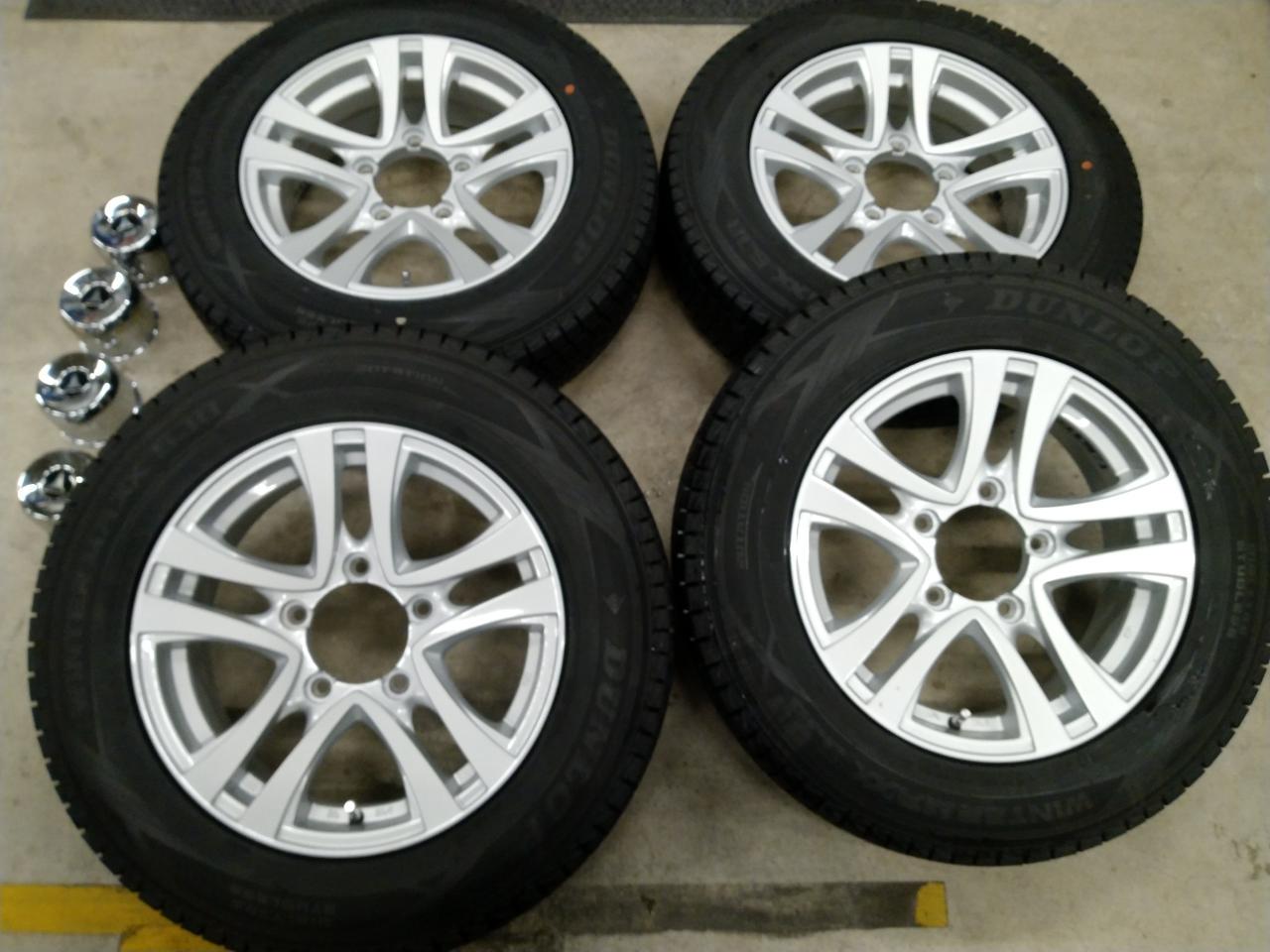 TECHNOPIA MUD CLIFF SL + DUNLOP WINTERMAXX SJ8