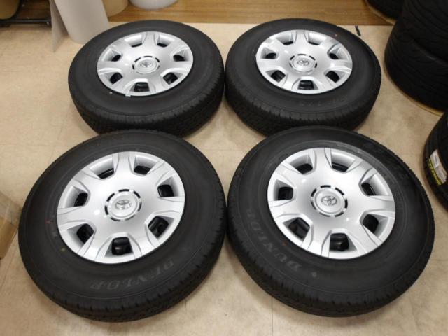 トヨタ純正 200系ハイエース純正スチールホイール + DUNLOP SP175N【ハイエース】