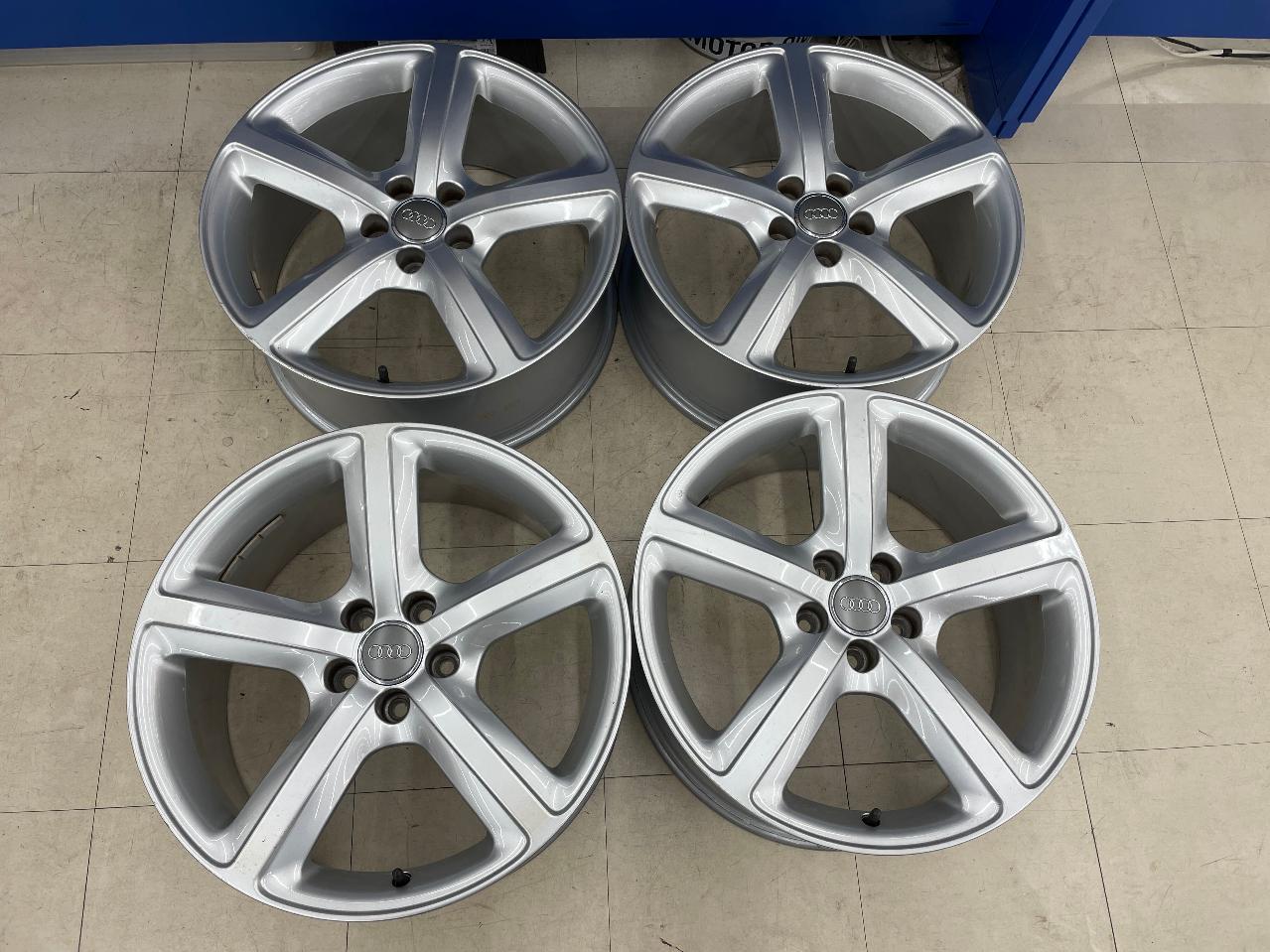 AUDI Q5 8R S-line Package Original wheel