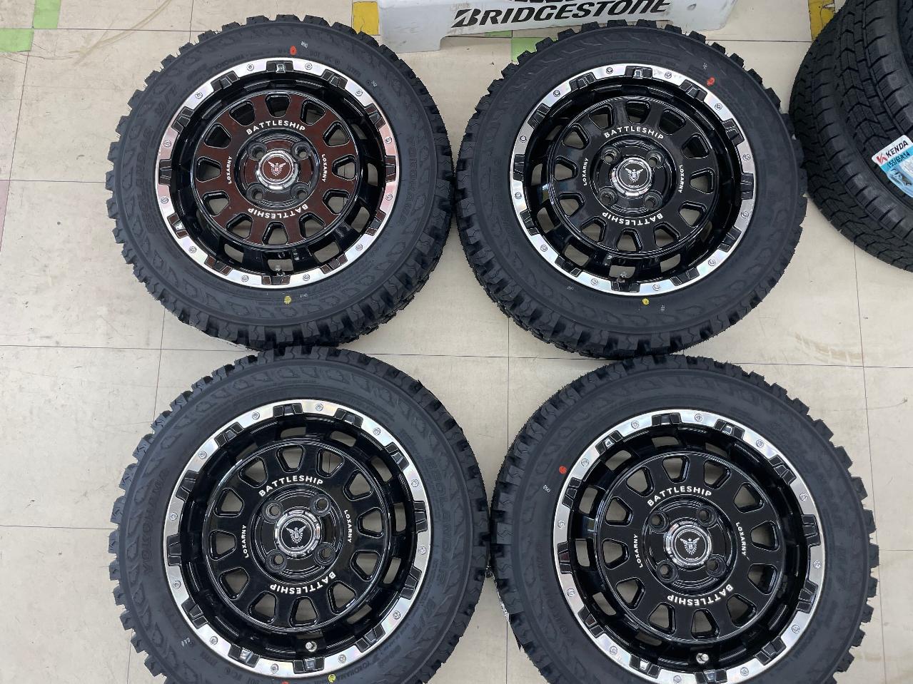 BADX 632 LOXARNY BATTLESHIP NEO + YOKOHAMA GEOLNDAR M / T G003 LT Get a great deal with brand new mud tires included!