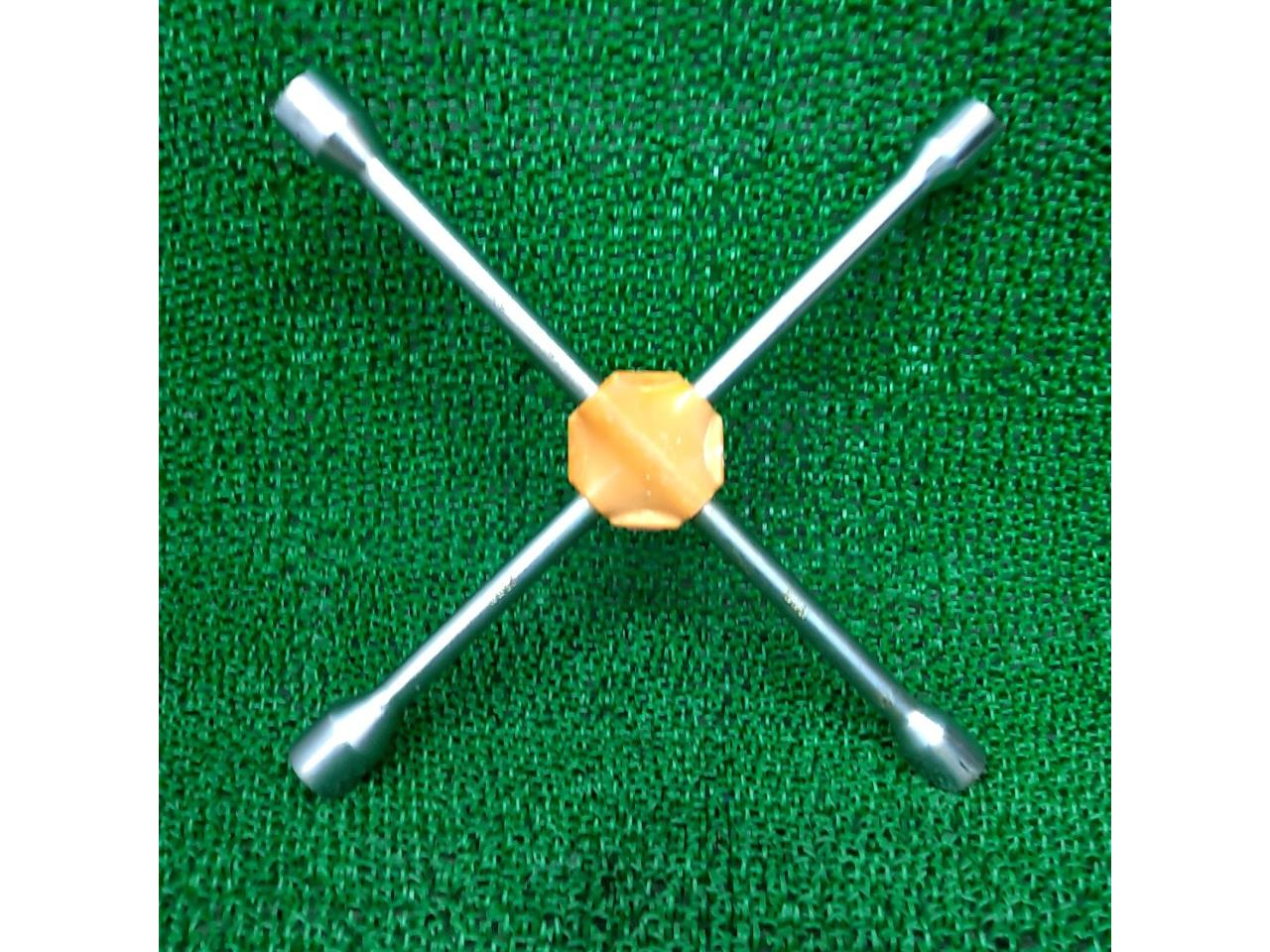 Unknown Manufacturer
Cross wrench 17-19-21-23