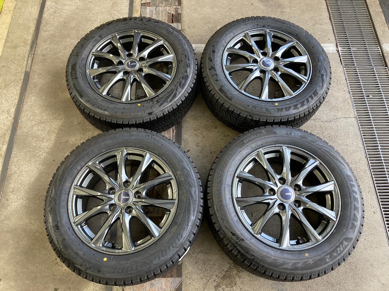 BADX Spoke wheels + BRIDGESTONE VRX2 205 / 60R16 92Q