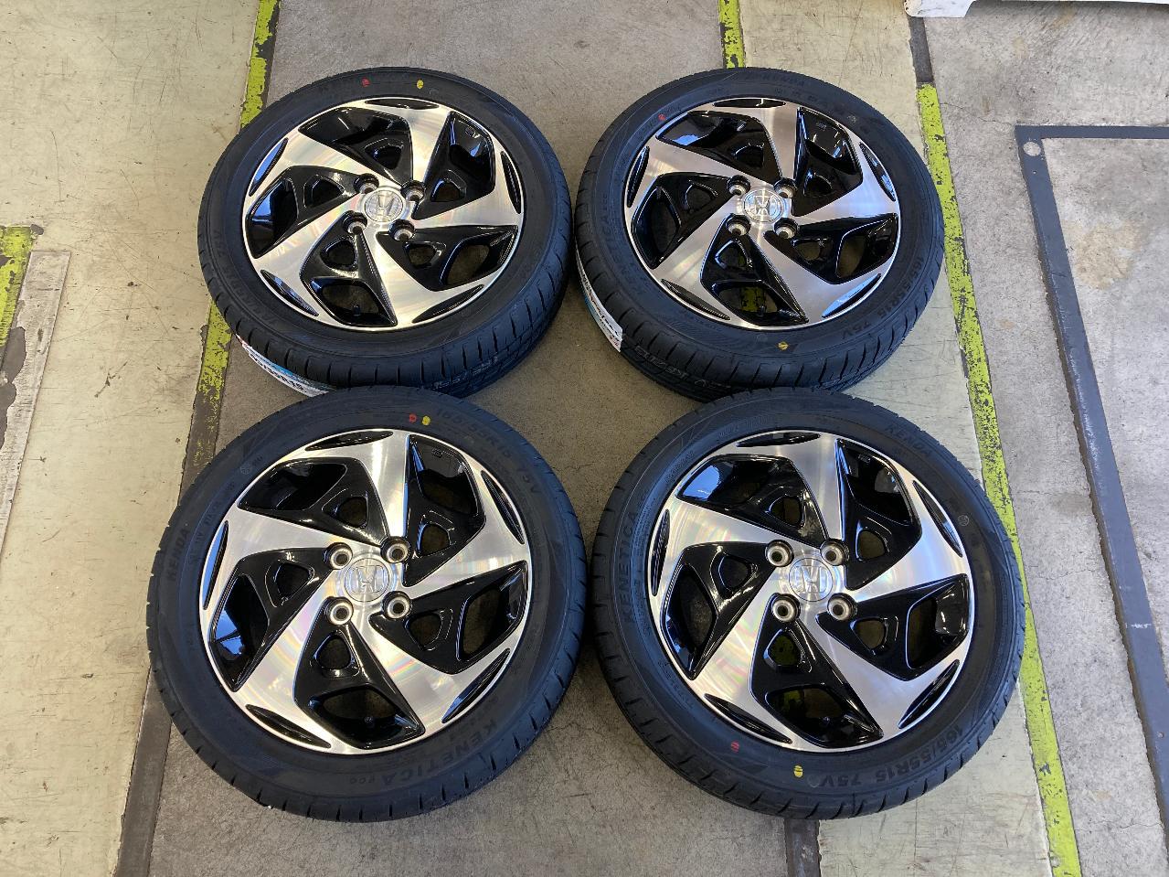 Honda original N-WGN Custom/JH1・JH2 Genuine Wheels + KENDA KR 203