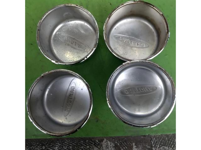 DAYTONA センターハブキャップ×4個