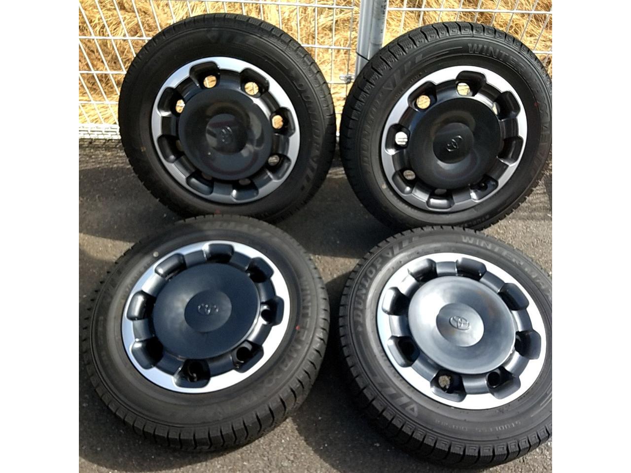 Toyota 1# Series Sienta Genuine steel wheel + DUNLOP WINTERMAXX WM03