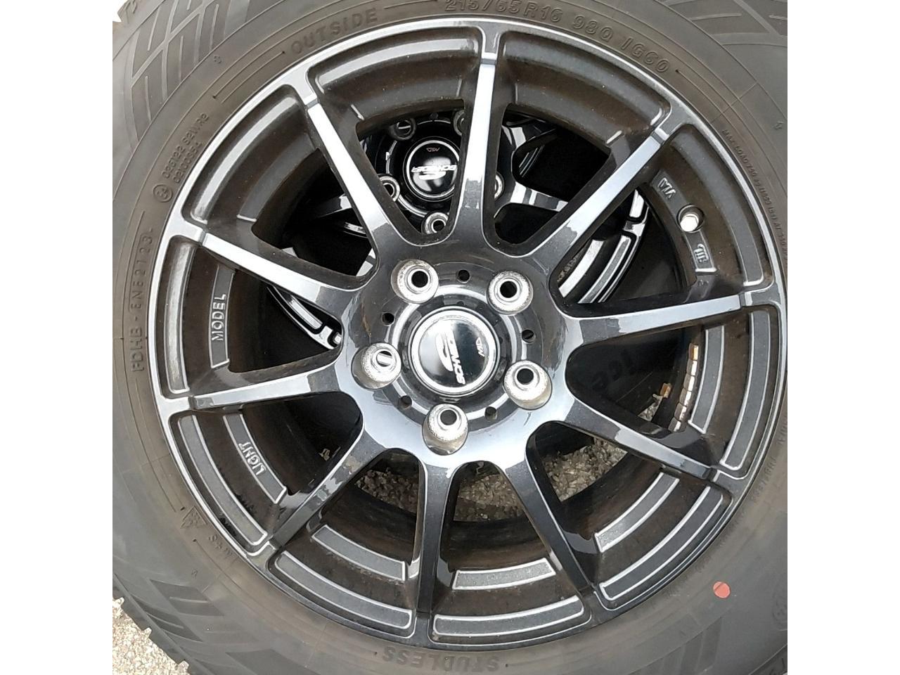 A-TECH SCHNEIDER StaG + YOKOHAMAice GUARD iG60