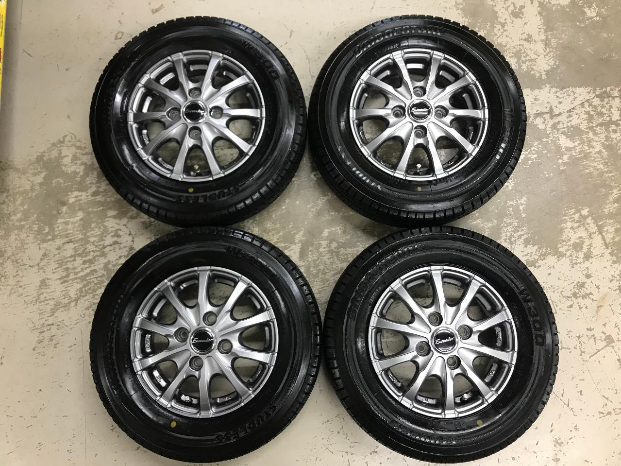 HOT STUFF Exceeder E08 + BRIDGESTONE W300