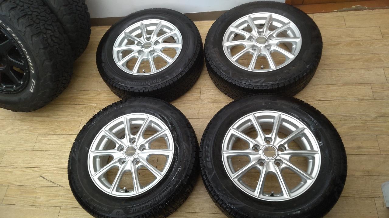 BRIDGESTONE ECO FORME SE-15 + BRIDGESTONE BLIZZAK VRX3