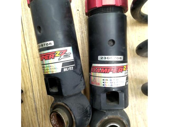 BLITZ
Camry / 70 series
WS
DAMPER
ZZ-R