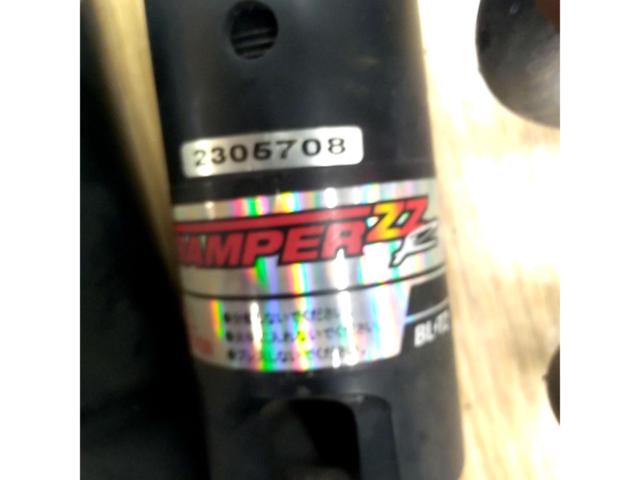 BLITZ
Camry / 70 series
WS
DAMPER
ZZ-R