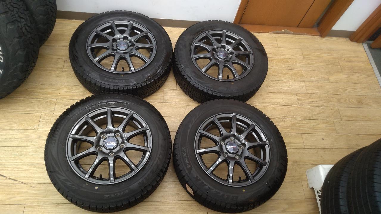 weds VELVA CHARGE + BRIDGESTONE BLIZZAK VRX2 Set includes domestically produced, late-model tires with excellent tread depth. For the Freed!