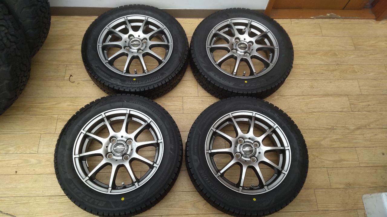 A-TECH SCHNEIDER StaG + BRIDGESTONE BLIZZAK VRX3 Set includes new domestic tires.