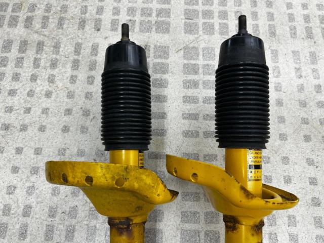 [Levog / VM series] SUBARU
Genuine BILSTEIN shock
Front only