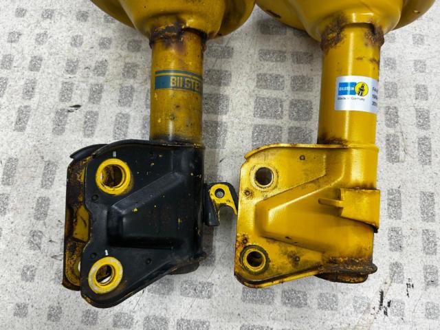 [Levog / VM series] SUBARU
Genuine BILSTEIN shock
Front only