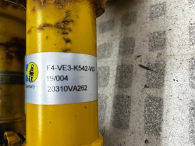 [Levog / VM series] SUBARU
Genuine BILSTEIN shock
Front only