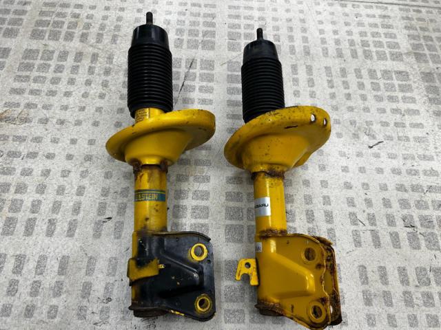 [Levog / VM series] SUBARU
Genuine BILSTEIN shock
Front only