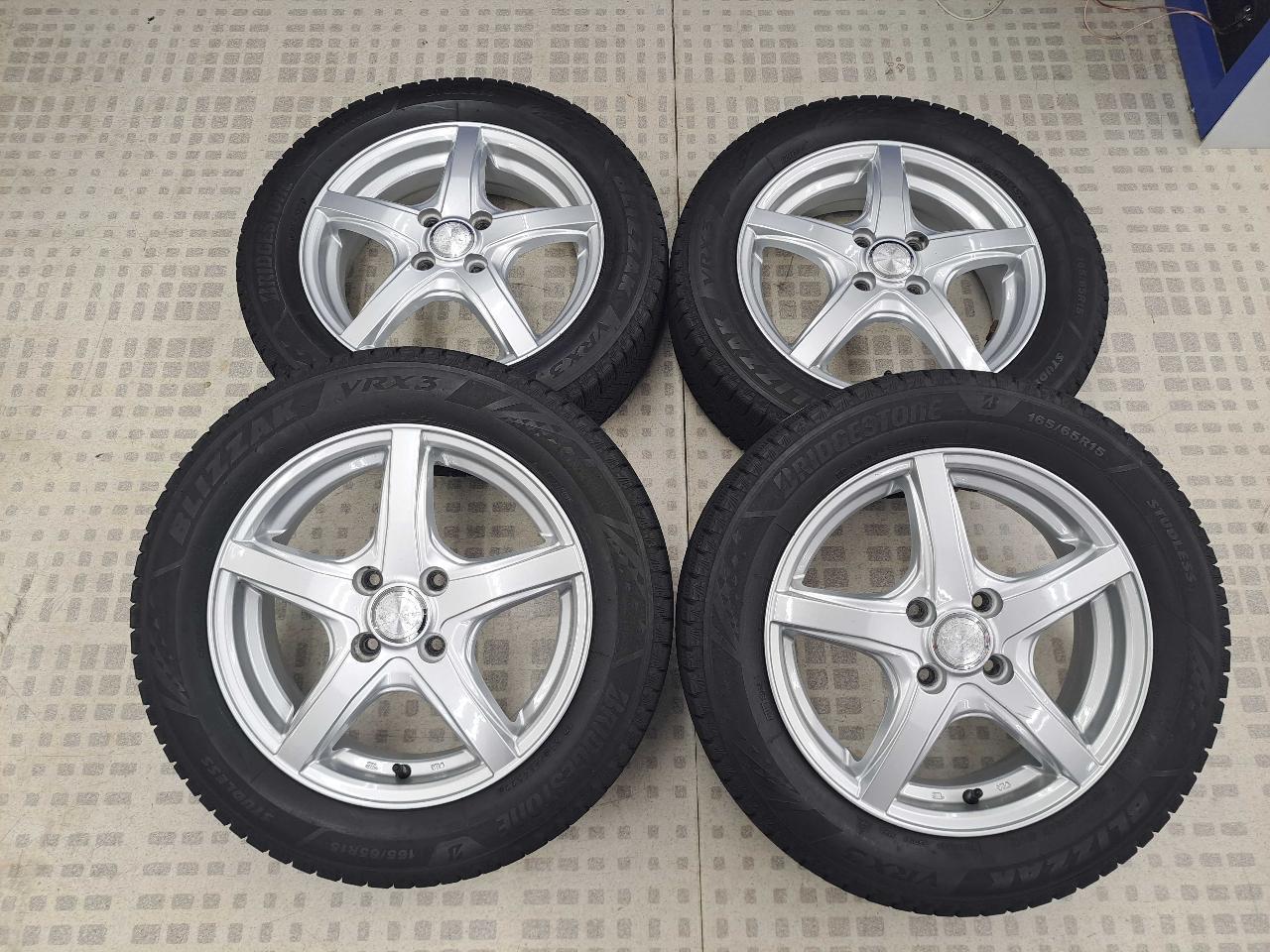 DUNLOP VIOLENTO Violento JS + BRIDGESTONE BLIZZAK VRX3