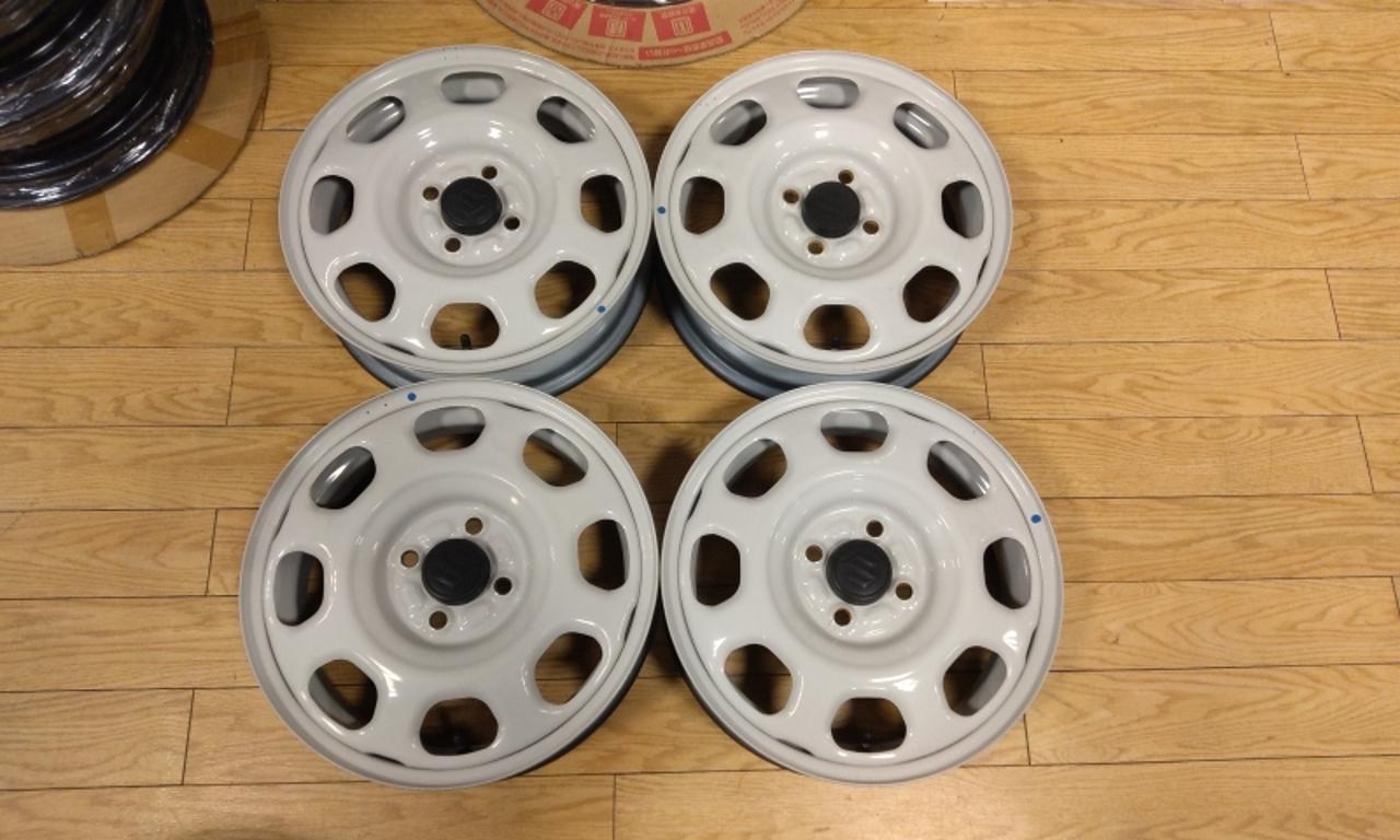SUZUKI Hustler genuine steel wheel