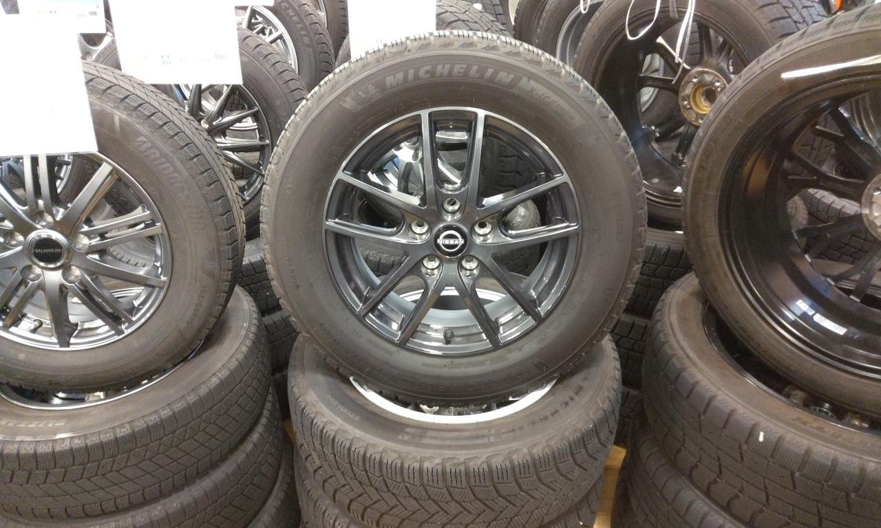 Nissan C28 Serena Genuine optional Estilo wheels + MICHELIN X-ICE SNOW