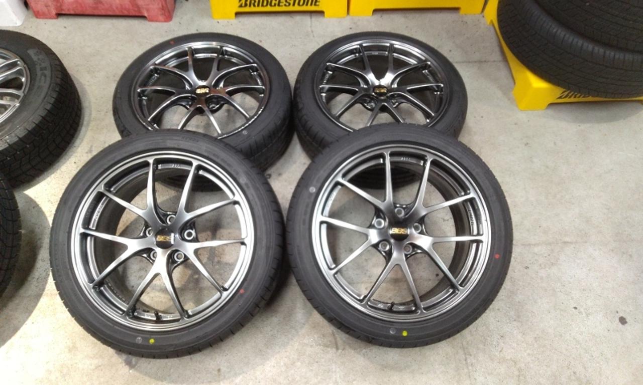 BBS RI-A RI-A032/033 + KENDA KR 203