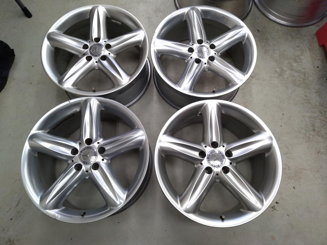 Mercedes Benz R230 SL Original wheel
