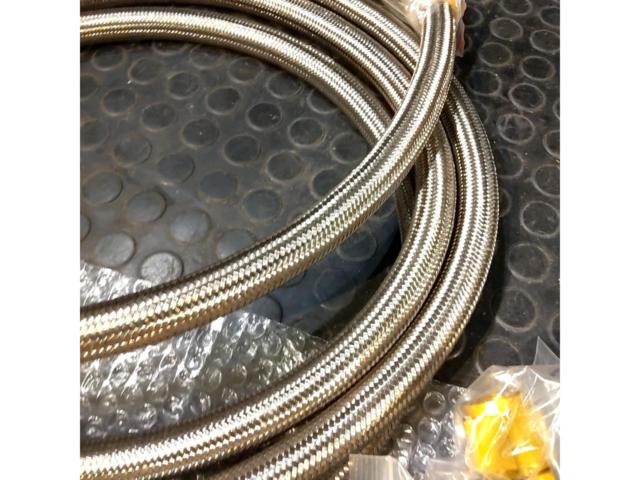 Oil cooler set
[SILVIA]