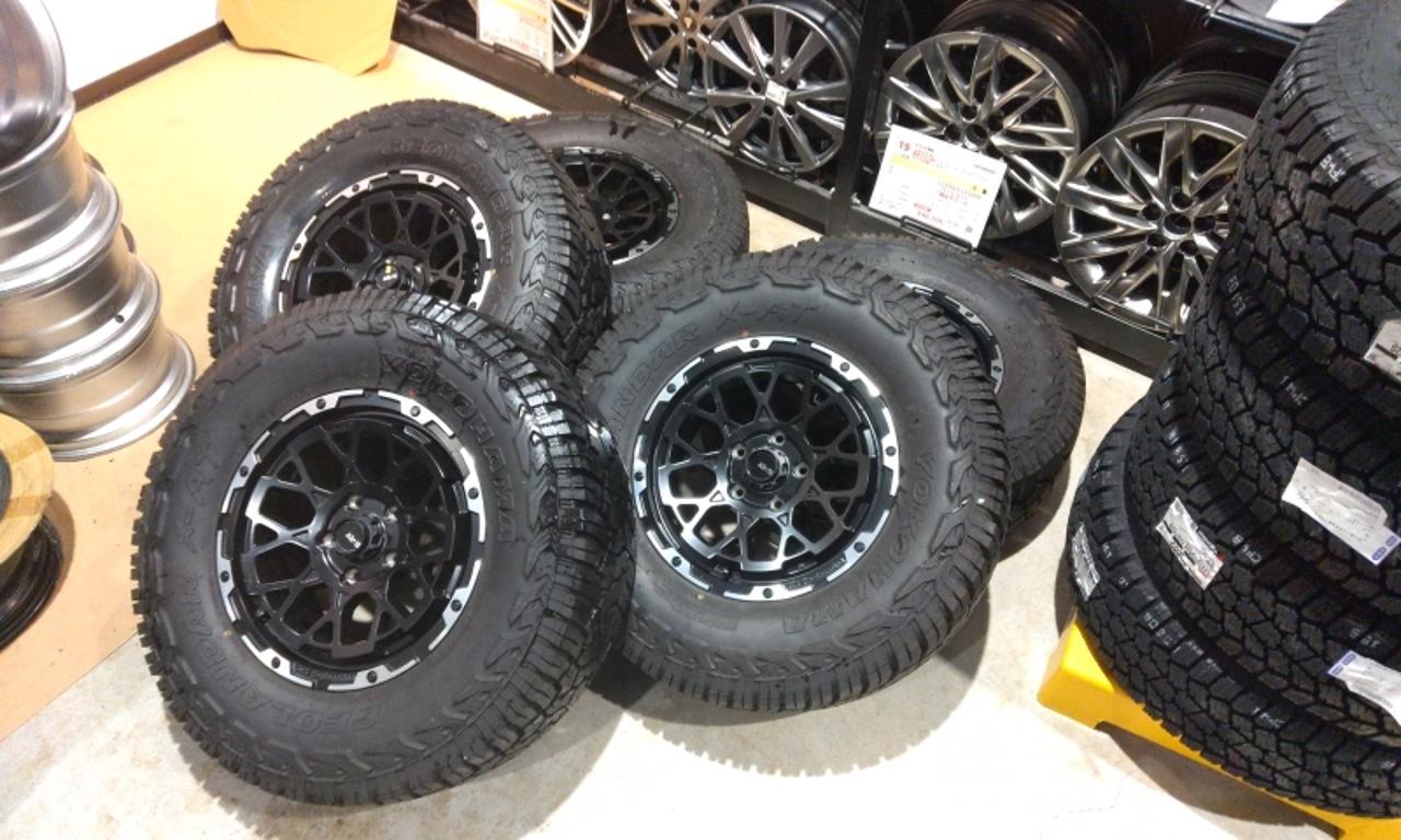 4x4 Engineering Air/G Rocks + YOKOHAMA GEOLANDAR X-AT