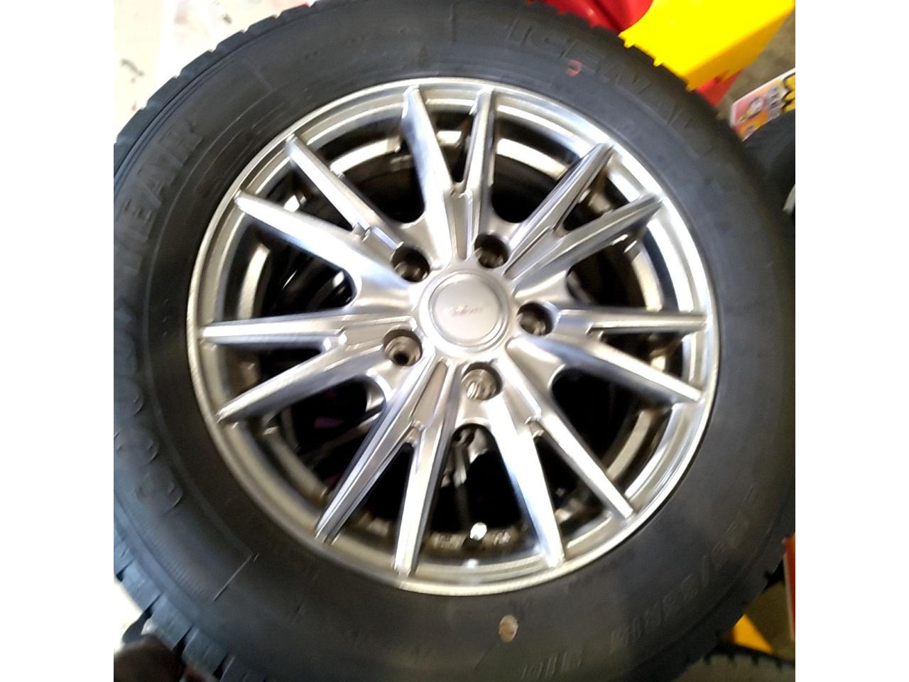weds VELVA KEVIN + GOODYEAR ICE NAVI 7