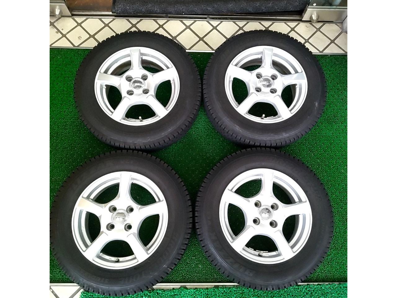 BRIDGESTONE CVW CVW-01 + BRIDGESTONE BLIZZAK VL1