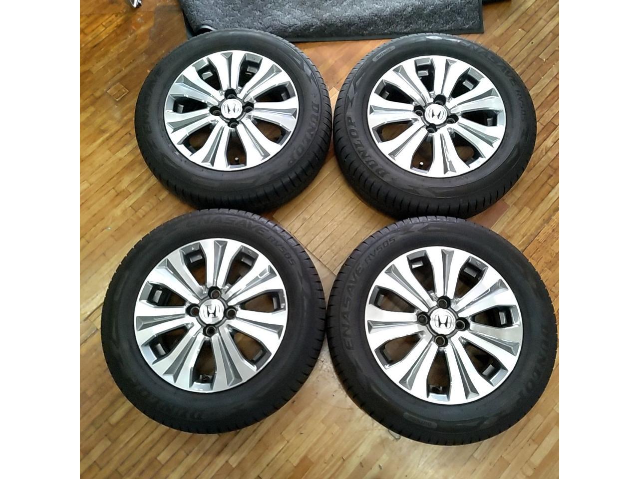 Honda genuine GP series Freed Hybrid genuine wheels + DUNLOPE NASAVE RV505 185 / 65R15 88H