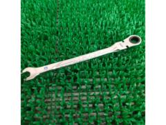 SIGNET
120 gear
Flex SIGNET wrench
8 mm
38378