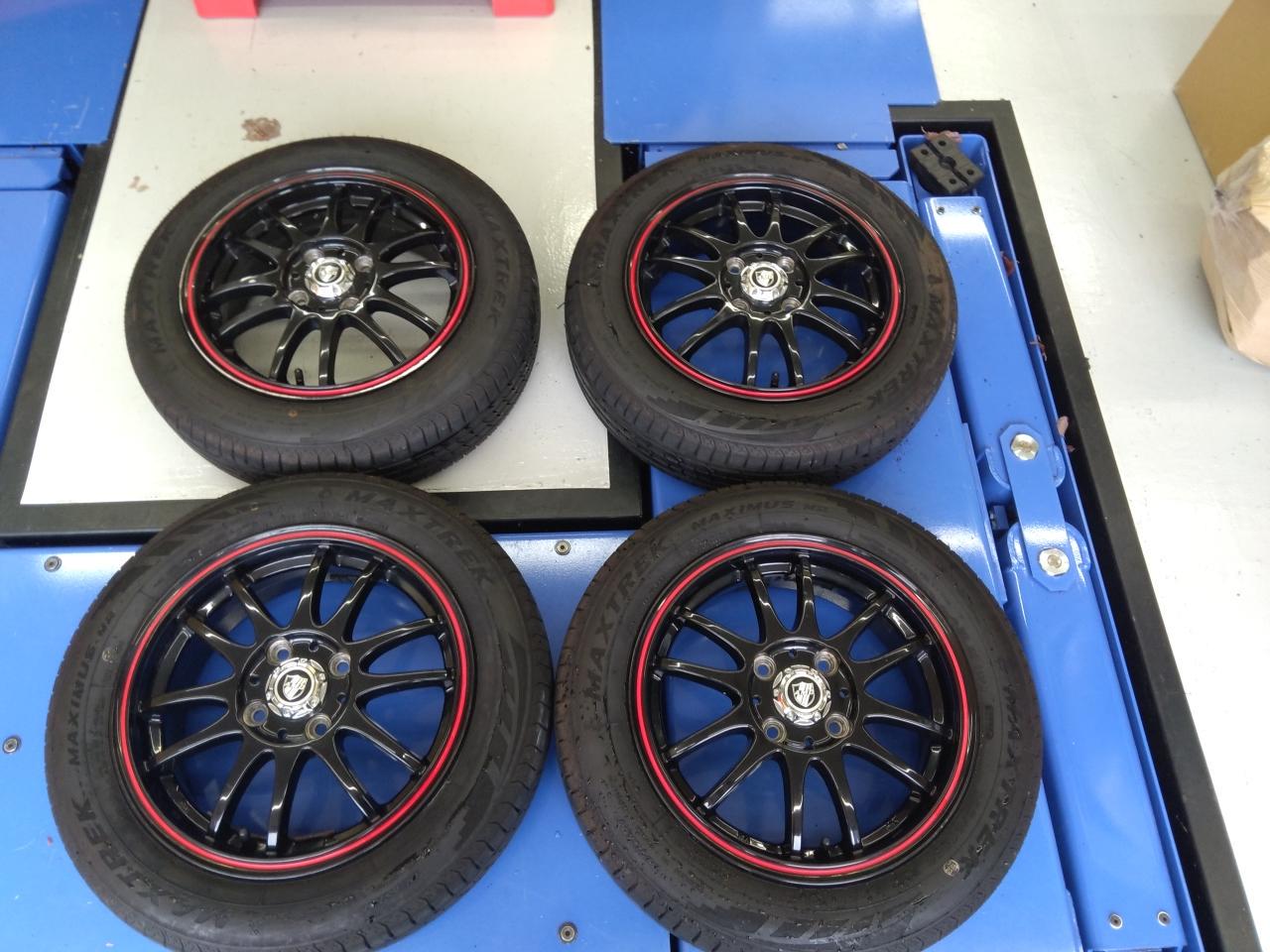 BADX AMD Spoke wheels + MAXTREK MAXIMUS M2
