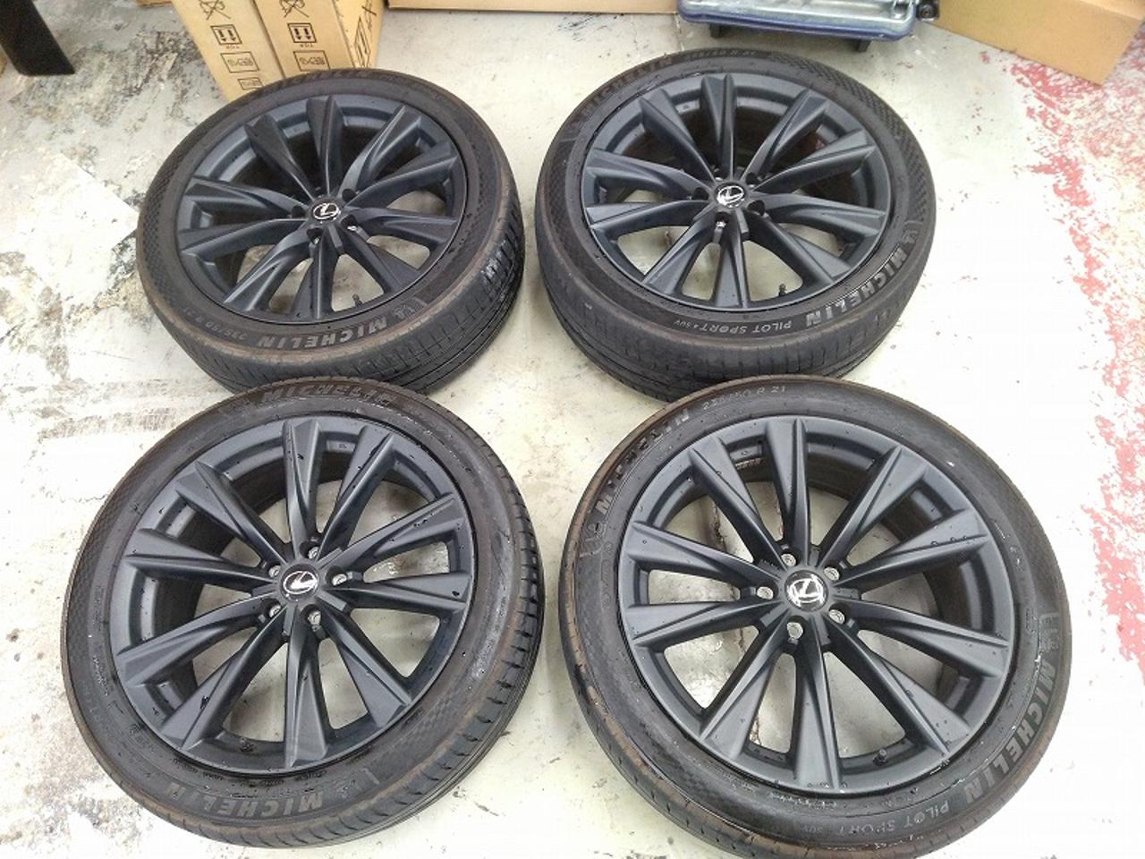 9. Genuine Lexus parts. RX F Sport genuine alloy wheels + MICHELIN PILOT SPORT4 SUV