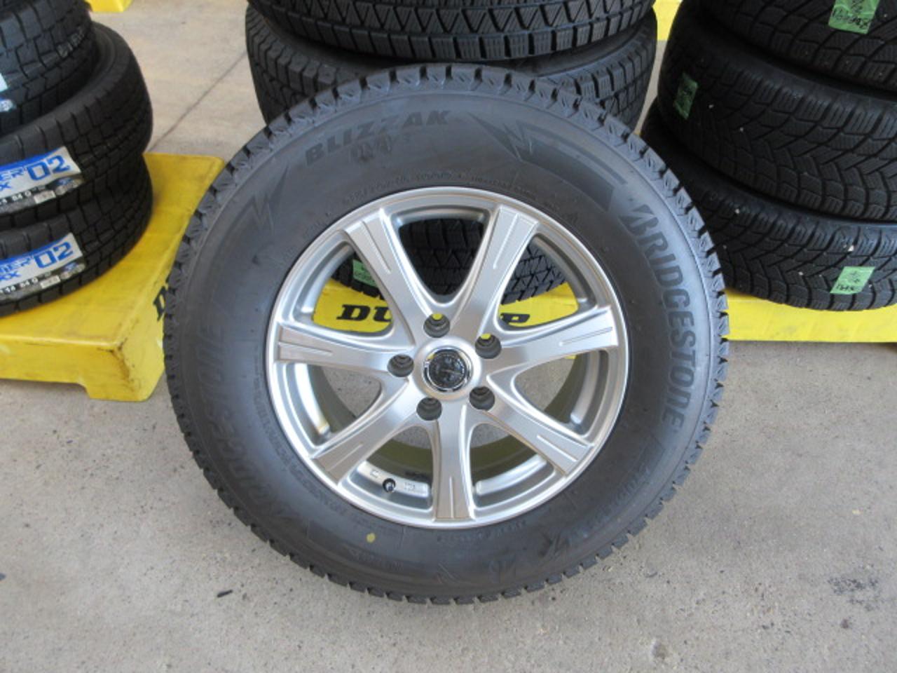 YOKOHAMA MiLLOUS + BRIDGESTONE BLIZZAK DM-V3