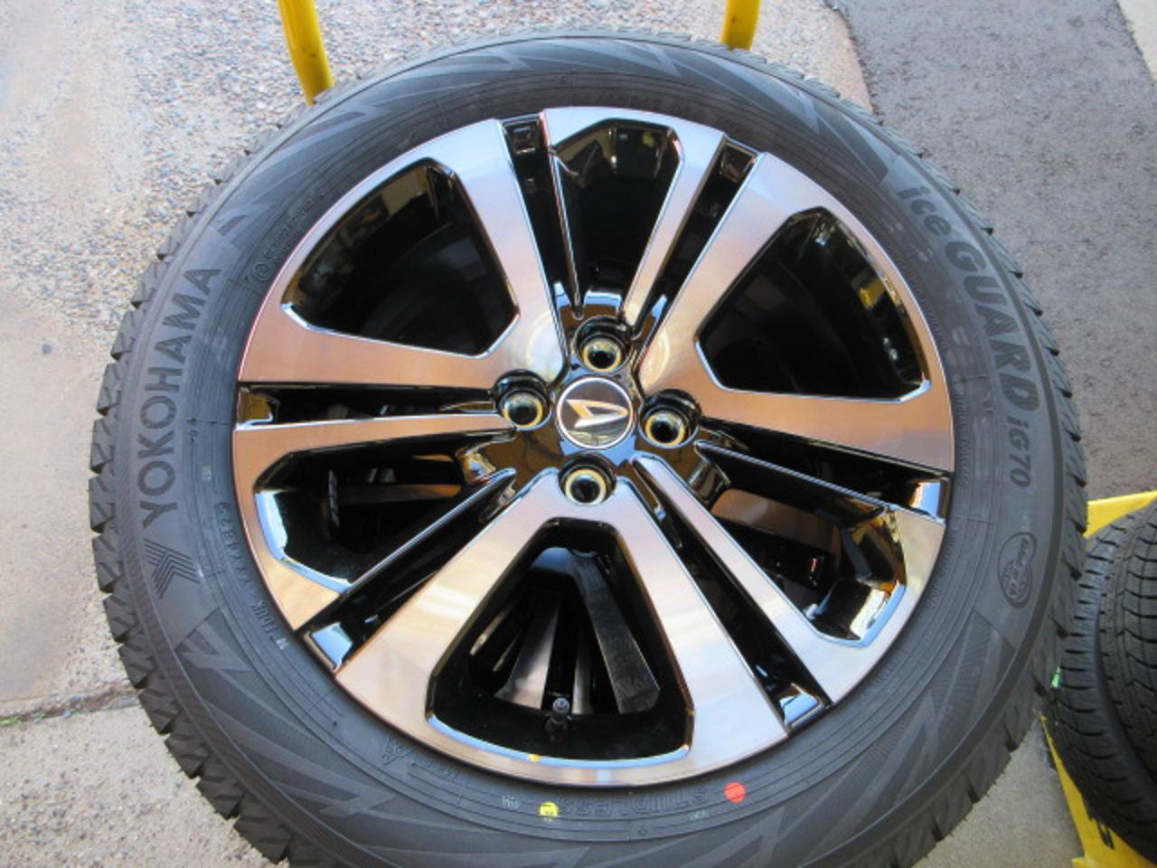 DAIHATSU Rocky genuine wheels + YOKOHAMA iCE GUARD iG70