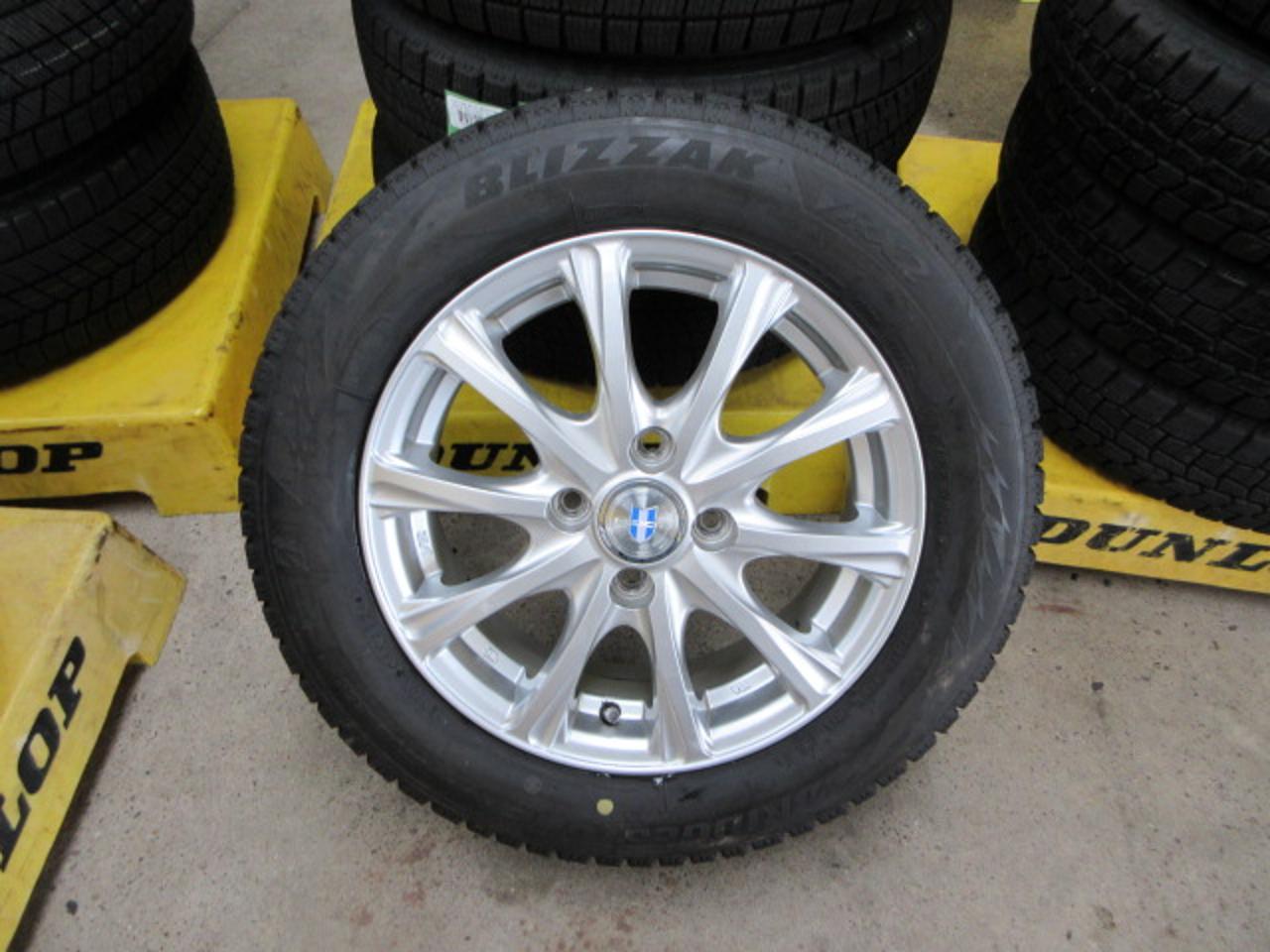 weds NEXTA + BRIDGESTONE BLIZZAK VRX2