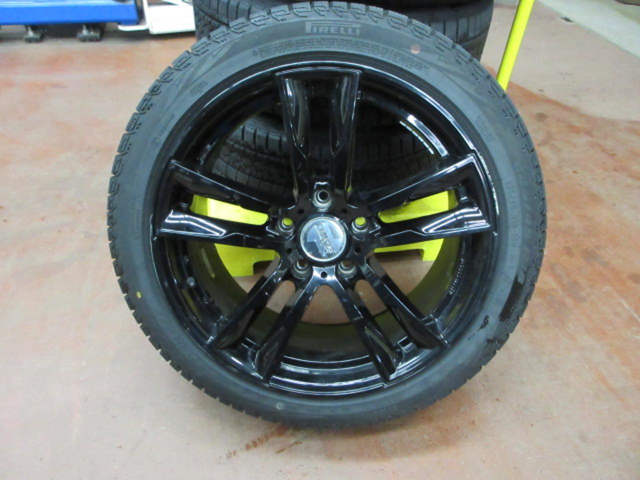 KELLENERS sport Kelleners Jr + PIRELLI ICE ZERO ASIMMETRICO