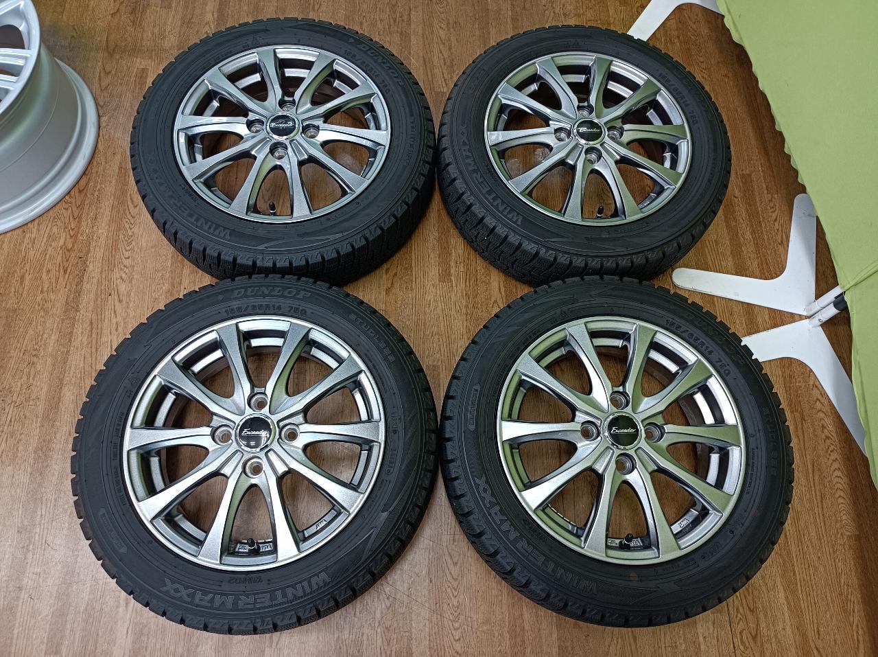 HOT STUFF Exceeder 10-spoke + DUNLOP WINTERMAXX WM02 75Q