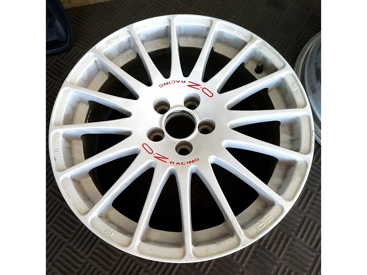 OZ RACING Superturismo-GT