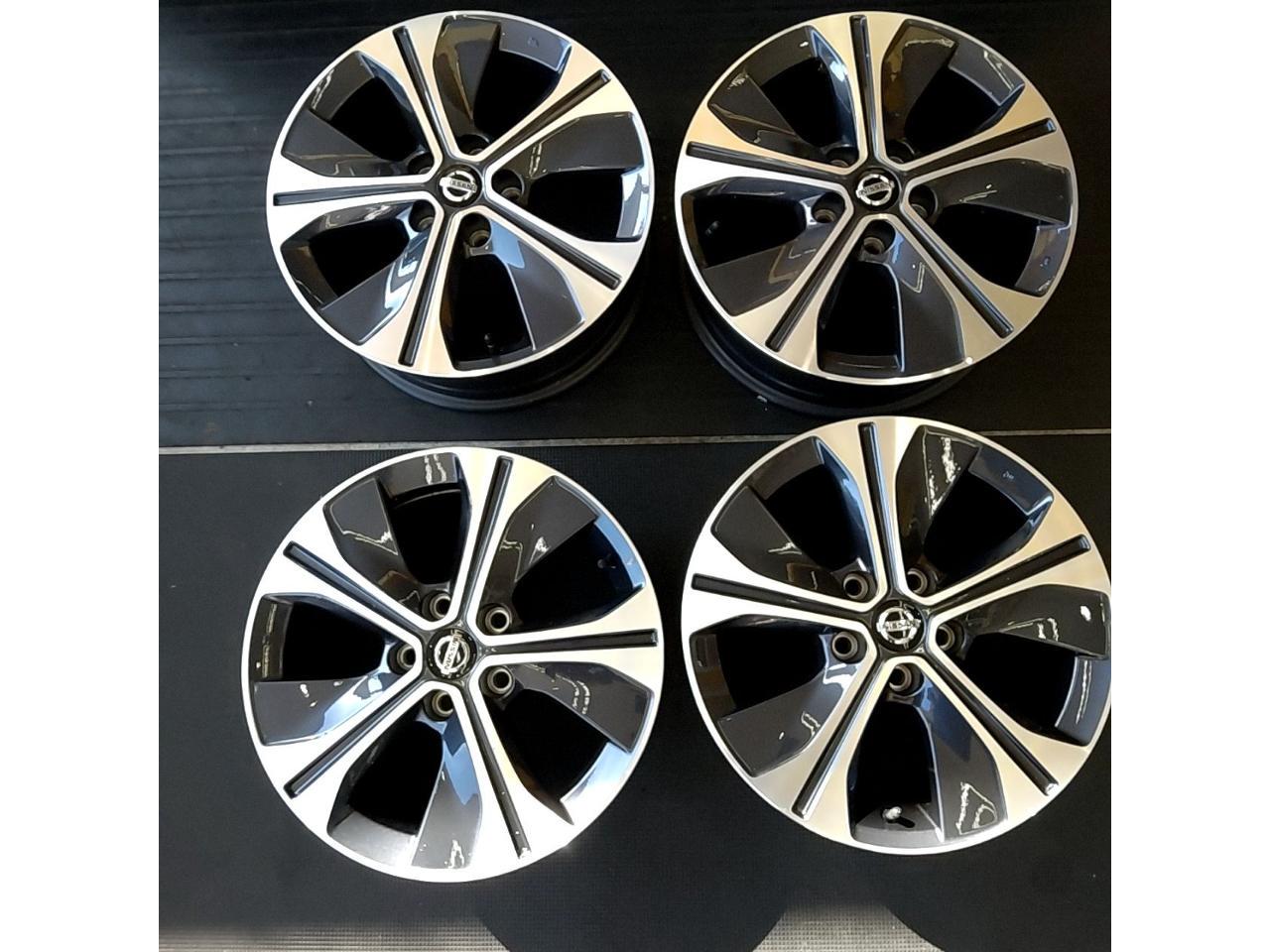 Nissan P15 series Kicks Original wheel