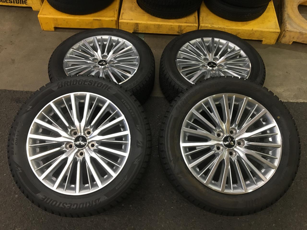 Mitsubishi genuine Outlander PHEV original wheel + BRIDGESTONE BLIZZAK DM-V3